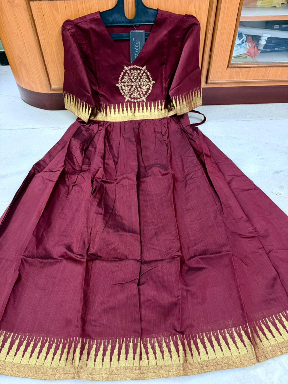 Zorra Silk Kolam Anarkali Top
