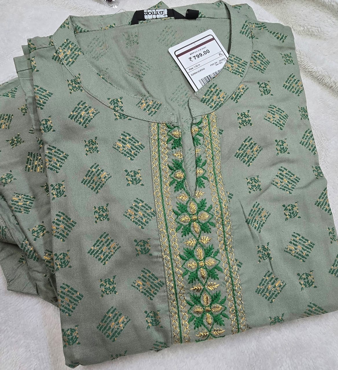 Zorra Rayon Embroidery kurti