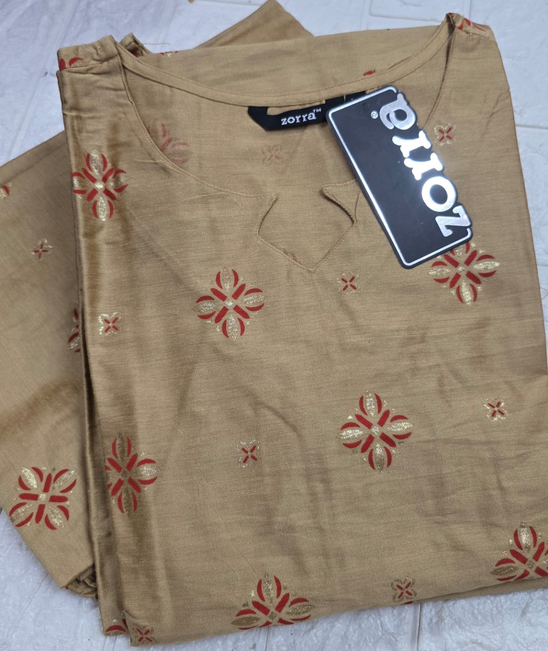 Zorra Silk Straight Cut Kurtis