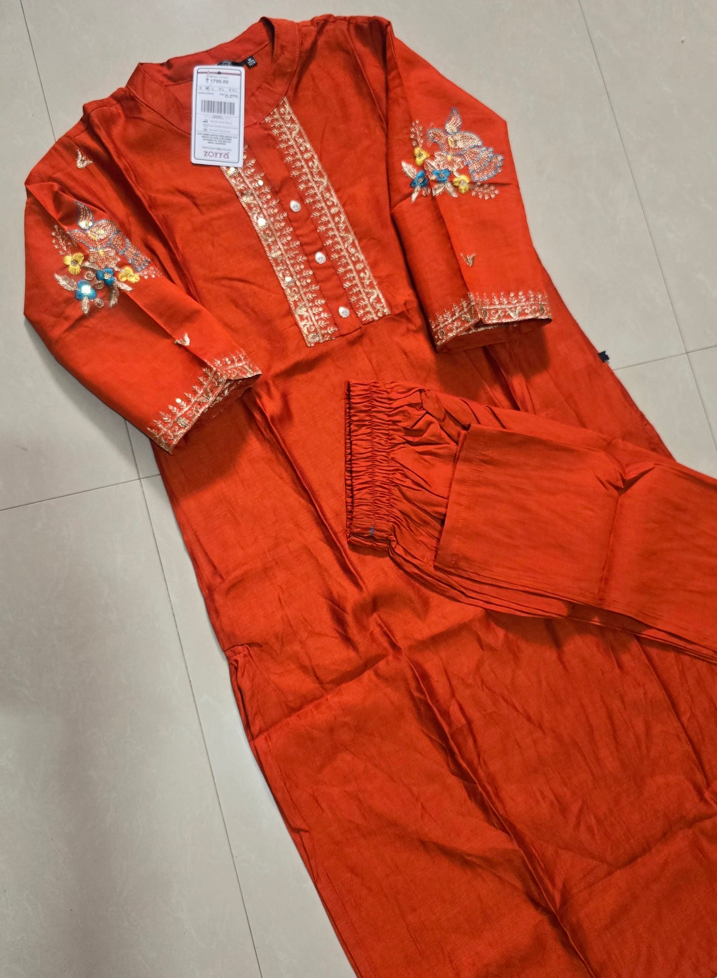 Zorra vatican silk chinese colar cord set